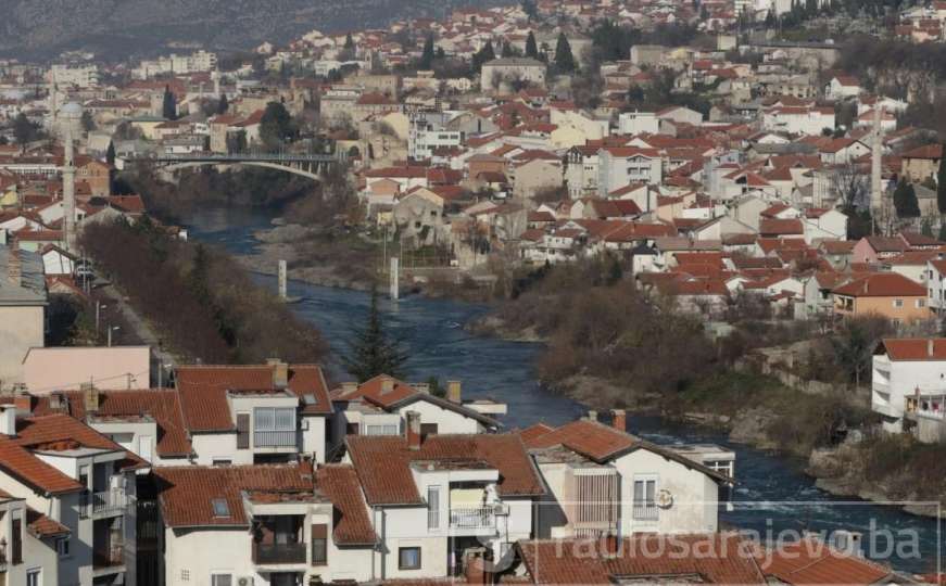 Mostar: Na "asgdvasd" potrošili više od 61.000 KM!