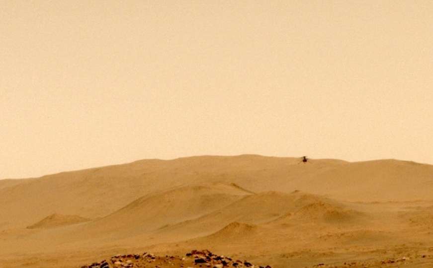 Ovo je iznenađenje: Poslušajte zvukove helikoptera Ingenuity dok leti na Marsu