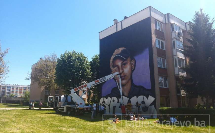 U čast preminulom drugu, prijatelji priredili mural u Sarajevu