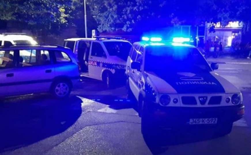 BiH: Od supruga oduzeli automobil, u policijsku stanicu došla revoltirana žena