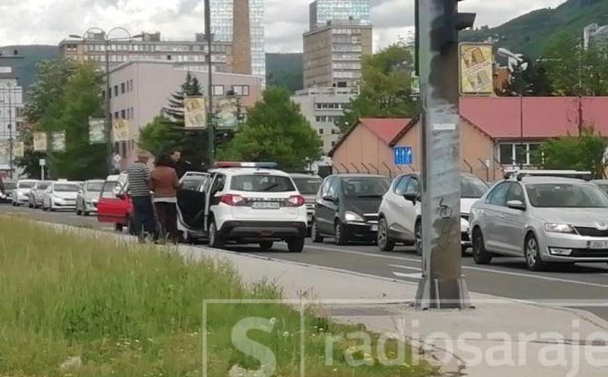 U Sarajevu velike gužve zbog saobraćajne nesreće