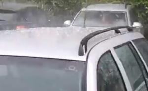 Pogledajte nevrijeme u BiH: Padao grad na 22 stepena