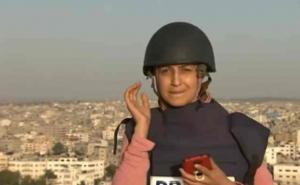 Pogledajte snimak: Novinarka uživo izvještavala u trenutku rušenja zgrade u Gazi