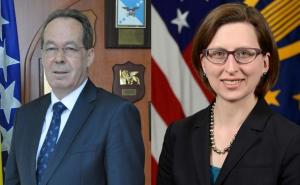 Ministar odbrane BiH Sifet Podžić razgovarao sa Laurom Cooper iz SAD