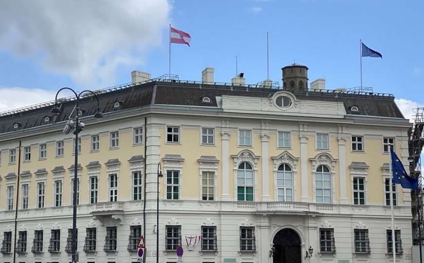 Uklonjene izraelske zastave sa zgrada institucija u Austriji