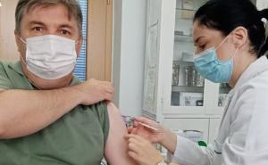 Vakcinisani novinari u bh. kantonu: Medijski radnici opravdano među prioritetima