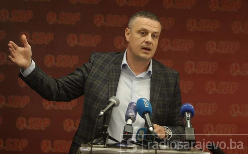 Vojin Mijatović uputio zahtjev za izgradnju biste Srđanu Aleksiću