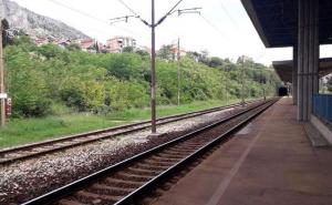 Tragična nesreća u BiH: Voz usmrtio 47-godišnjakinju