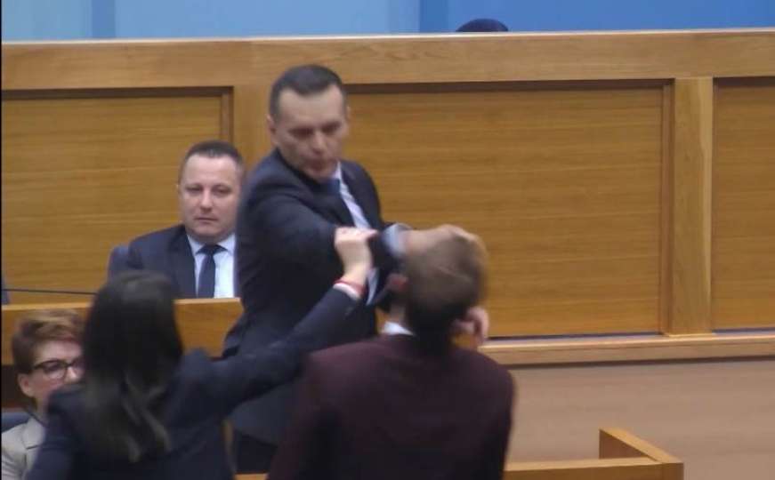 Puca li tikva između Dodika i Lukača? Ministar optužen zbog Stanivukovića