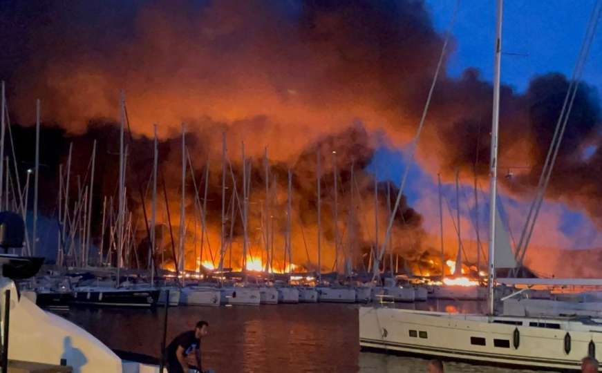Detalji požara u marini na Jadranu
