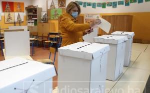 Otvorena birališta: Počeo drugi krug izbora u Hrvatskoj