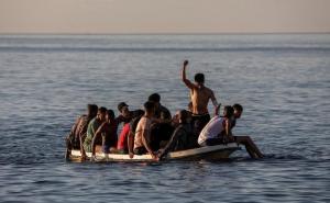 U brodolomu se utopila najmanje 23 migranta, krenuli iz Libije prema Europi