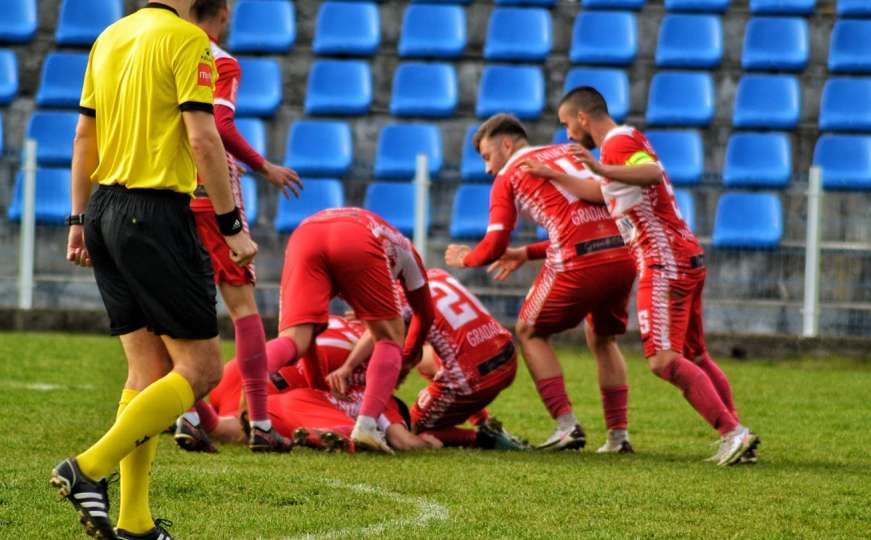 Zvijezda objavila užasne fotografije nakon utakmice: Nogama tukli našeg igrača