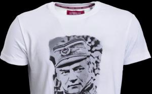 Sramno: Srbijanski "modni brend" prodaje majice s likom zločinca Ratka Mladića 