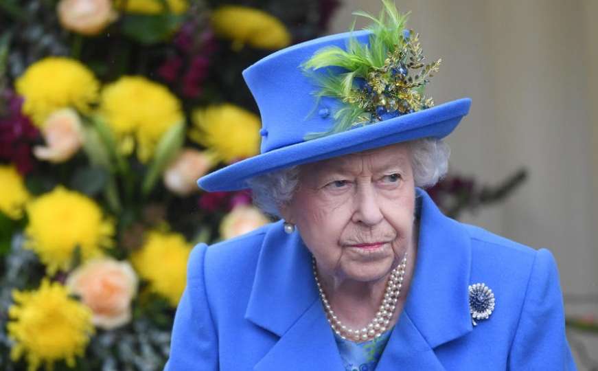 Britanska kraljica odala priznanje naučnicima zbog ove vakcine