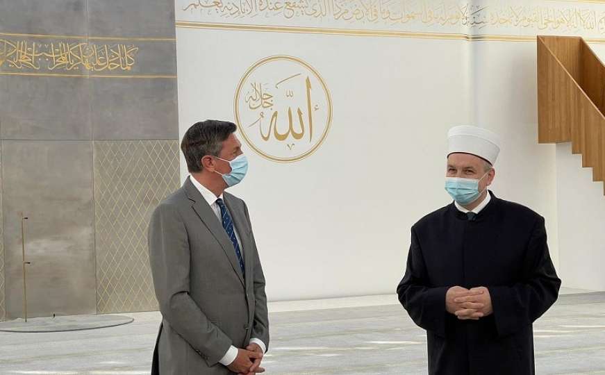 Pahor prvi put posjetio džamiju: Ponosan sam što je ovaj objekat u Sloveniji
