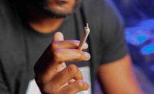 Akcija u Washingtonu: Vakcinišete se protiv korone i dobijete besplatan džoint