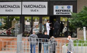 Počeo je štrajk radnika u zdravstvu u Sarajevu: Šta je s vakcinacijom?