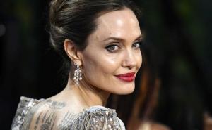 Angelina Jolie na večeri s bivšim mužem u njegovom stanu: Vratila se staroj ljubavi?