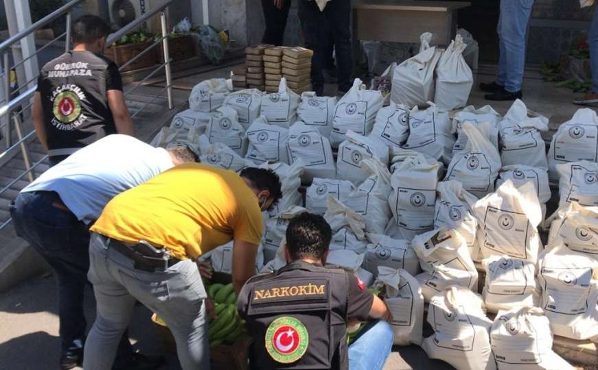 Zaplijenjena tona kokaina u Turskoj: Sakrivena u kontejneru sa bananama