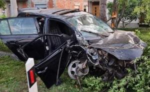 Još jedan tragičan udes u BiH: U nesreći poginuo mladić, troje povrijeđeno