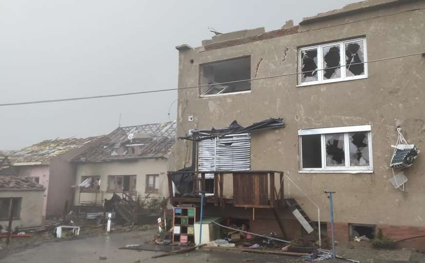 Zastrašujuća oluja u Češkoj: Lokalni mediji tvrde da je bio tornado