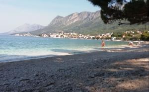 Posjetili smo Gradac i Makarsku: Ovo su cijene smještaja, parkinga, ručka, kafe...