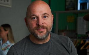 Rene Bitorajac objavio fotografiju na kojoj je sav krvav i u zavojima