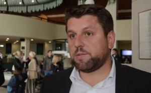 Duraković o najavi rezolucije o stradanju Srba u Srebrenici: Pavlović nije iskren