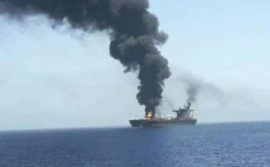 Drama u Indijskom okeanu: Napadnut izraelski brod nepoznatim oružjem?