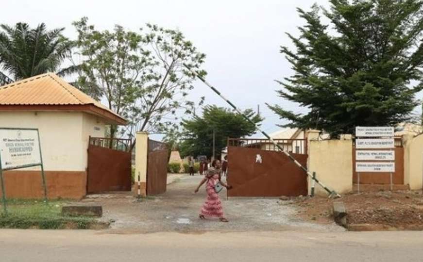 Nigerija: Naoružani napadači oteli 140 učenika 