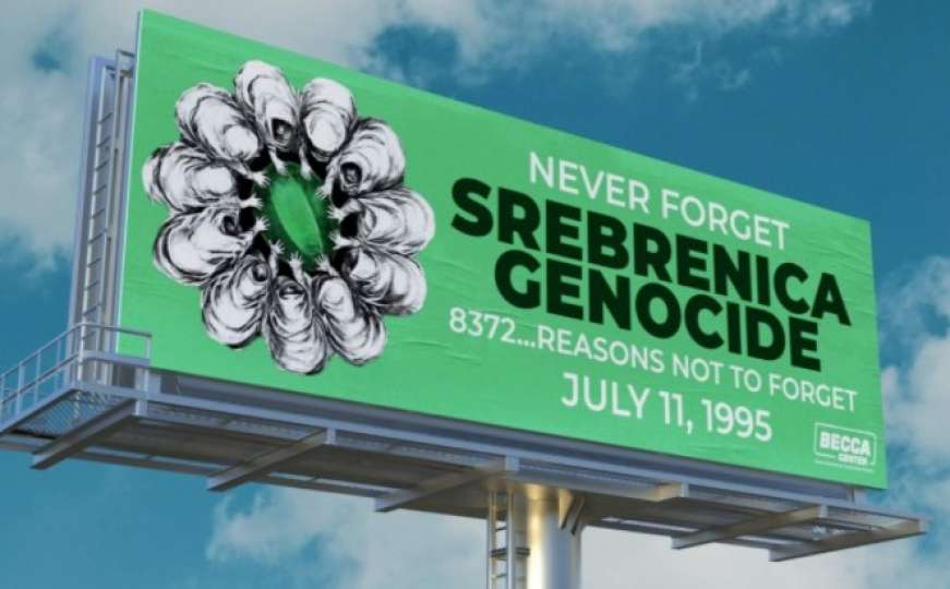 Chicago: U znak podrške postavljen bilbord "Never Forget Srebrenica Genocide"