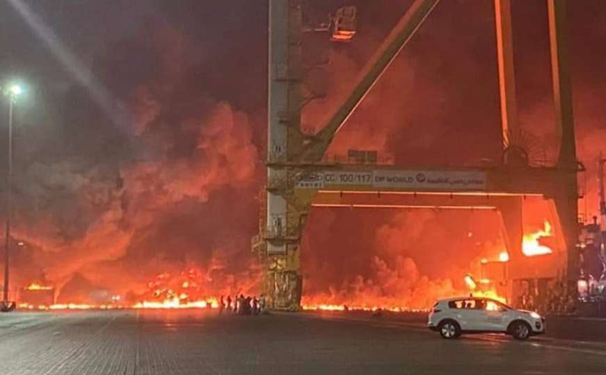 Snažna eksplozija u Dubaiju