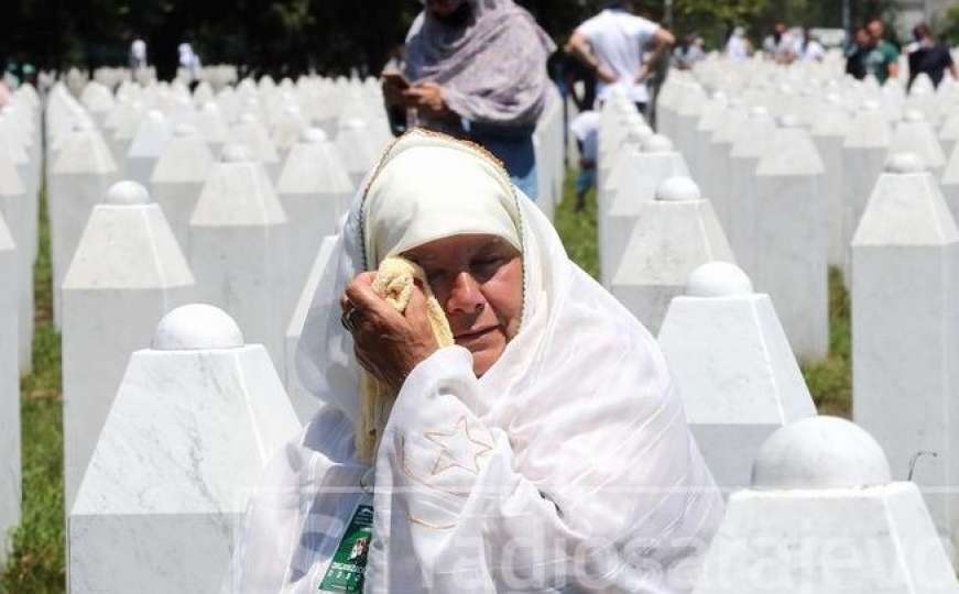 26. godišnjica genocida u Srebrenici: Suze, bol, tuga i smiraj za 19 žrtava