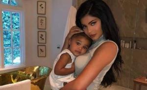Kćerka (3) milijarderke Kylie Jenner pokreće vlastiti brend