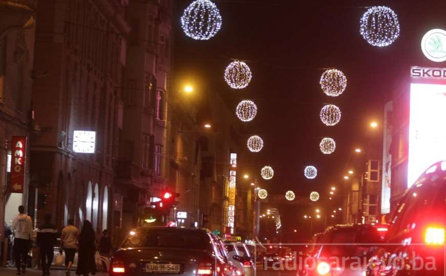 Uoči Kurban-bajrama: Zablistale ulice glavnog grada BiH 