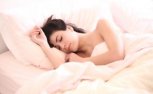 Istraživanje otkrilo: Kako se spavanje mijenja s godinama?