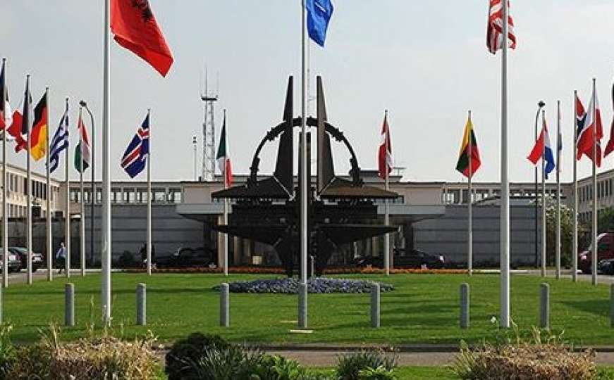 NATO: Za nastavak pomirenja, genocid se mora priznati