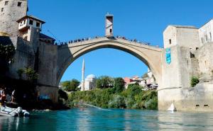 Mostar: Danas 455. tradicionalni skokovi sa Starog mosta