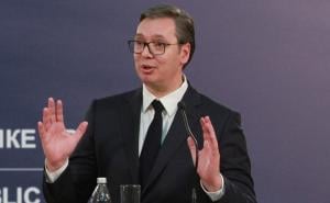 Vučić ponovo odriješio kesu: Opet dijeli eure