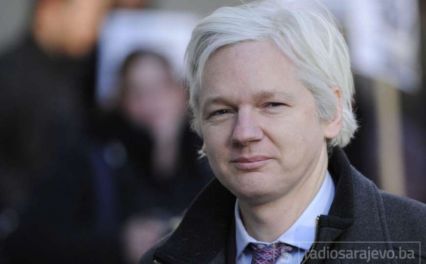 Ekvador oduzeo državljanstvo Julianu Assangeu