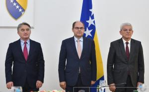 Schmidt stigao u Predsjedništvo BiH: Sastanak sa Džaferovićem i Komšićem