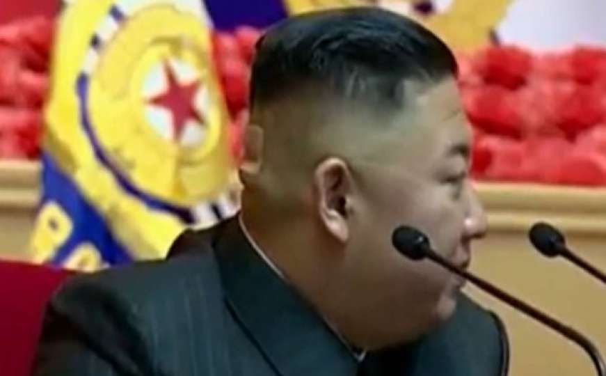 Šta se dešava sa liderom Sjeverne Koreje: Došao na sastanak s flasterom na glavi