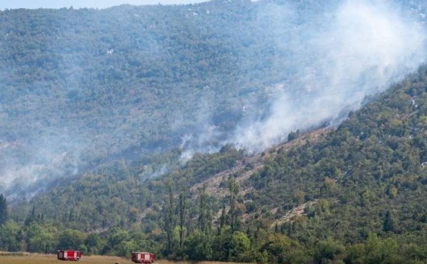 Novi požar na granici između Hrvatske i BiH 
