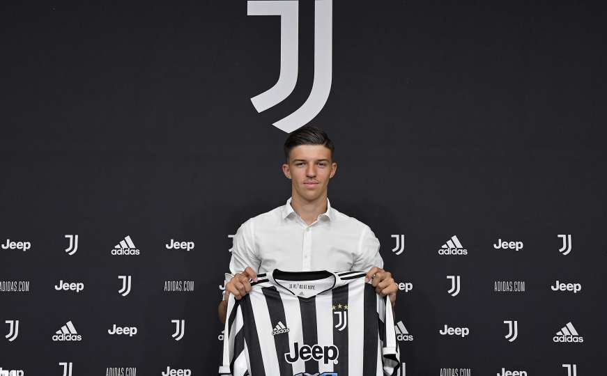 Mladi bh. reprezentativac potpisao za Juventus
