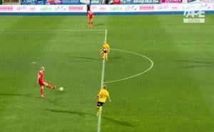 Pogledajte nevjerovatnu grešku Tarika Isića i gol Elfsborga