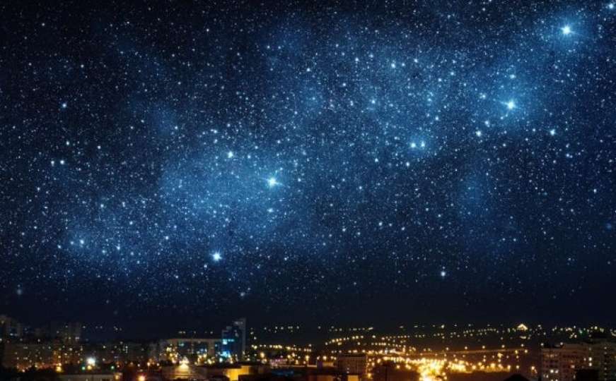 Pogledajte večeras u nebo: Velika je šansa da ćete vidjeti zvijezdu padalicu