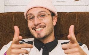 bbno$ feat Rich Brian - edamame