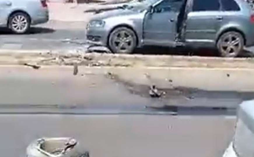Dvije osobe prevezene u bolnicu nakon saobraćajne nesreće u bh. gradu