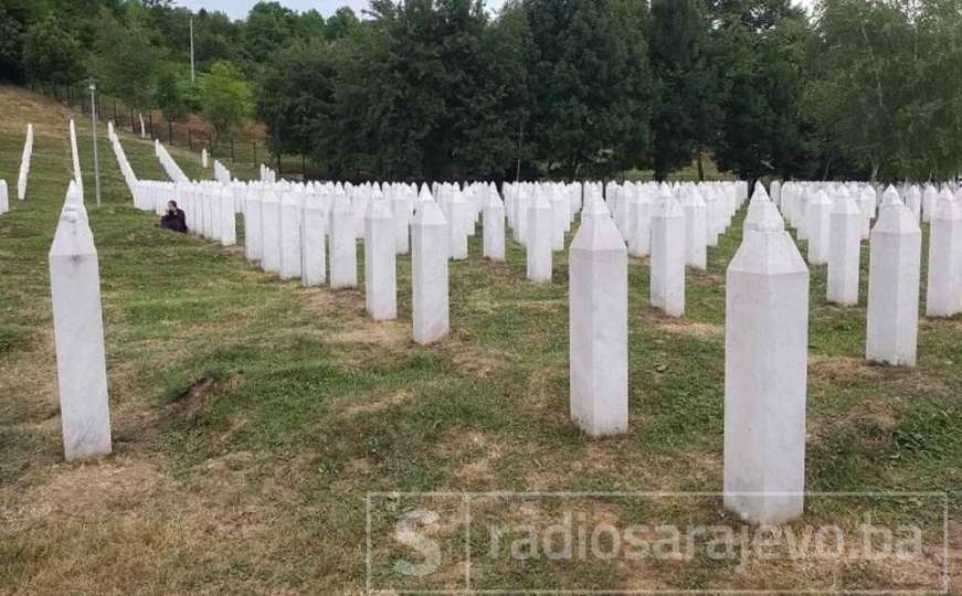 U Beogradu predstavljanje sramotnog izvještaja komisije Vlade RS o Srebrenici